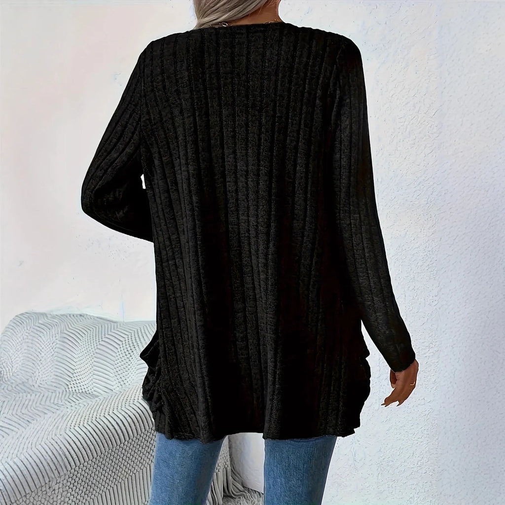 Solid colour long sleeve cardigan knitwear with front pockets in loose fit, available in black and granny grey