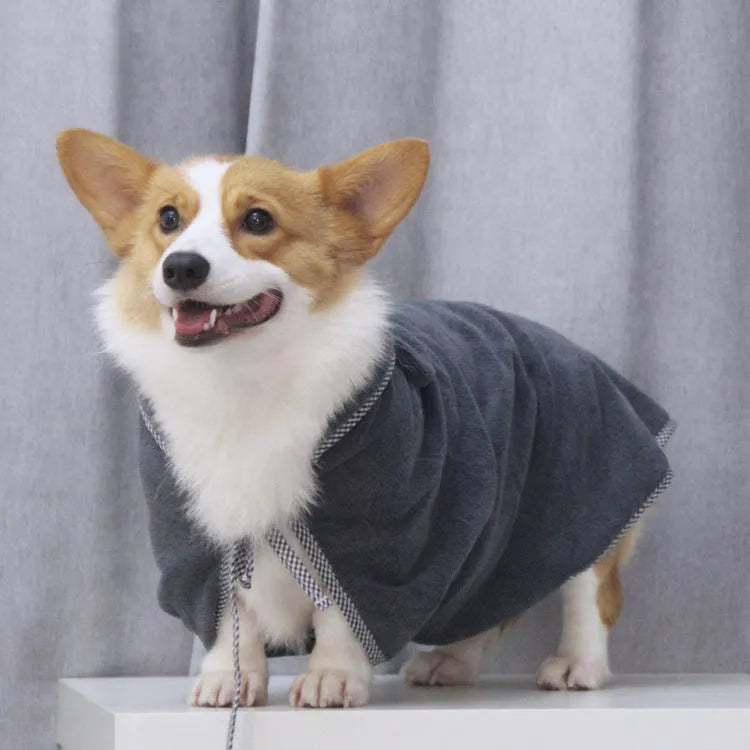 Grey and green ultra fine fibre pet towels for dogs and cats in small, medium, and large sizes.