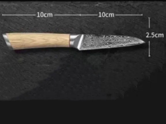 Damascus pattern kitchen knife set with V gold steel core showing 67-layer folded construction