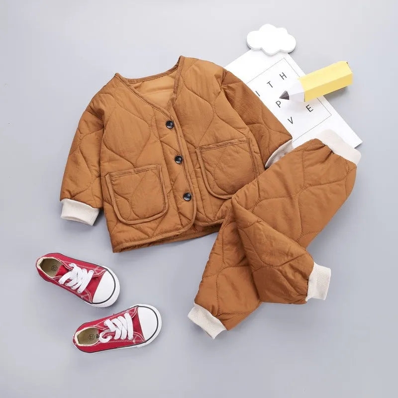 Neutral Korean style baby two-piece suit in cotton velvet, available in red, green, beige, and brown for 80-130cm height