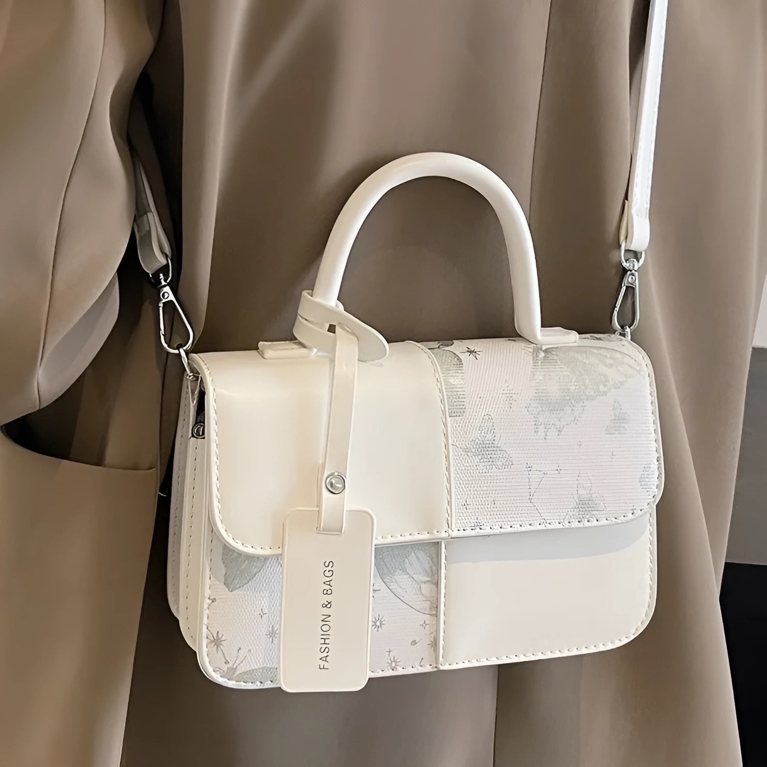 Portable stitching crossbody bag in khaki large size, soft polyester, sandwich pocket design