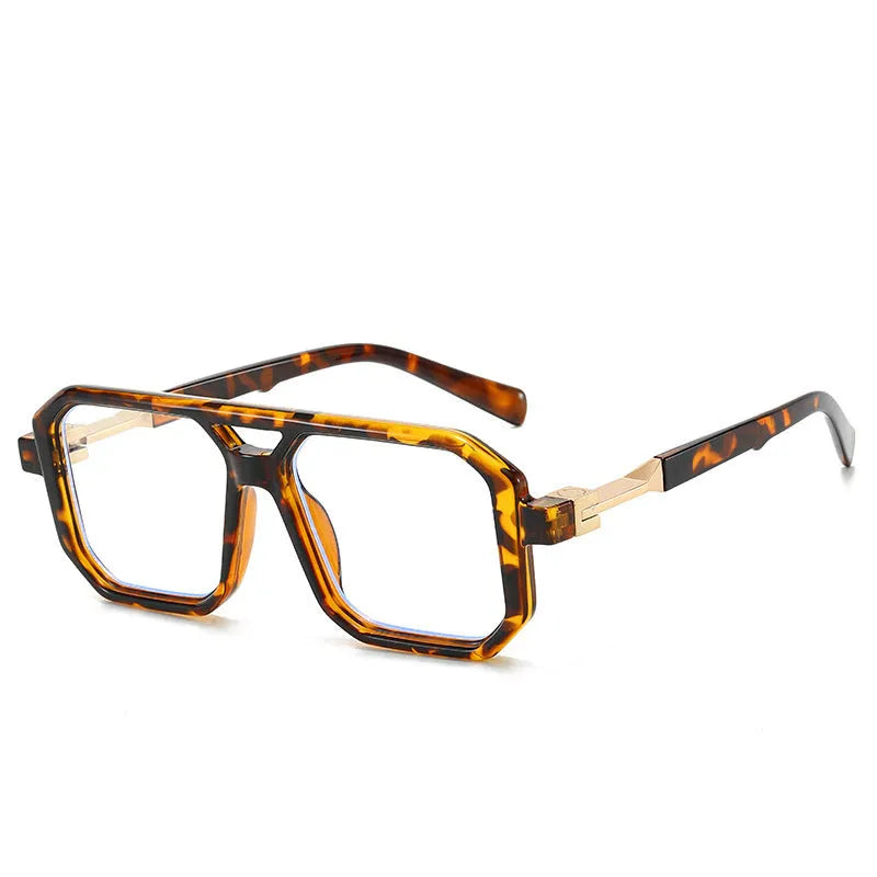 Retro double beam pilot style sunglasses with gray lenses in a black frame