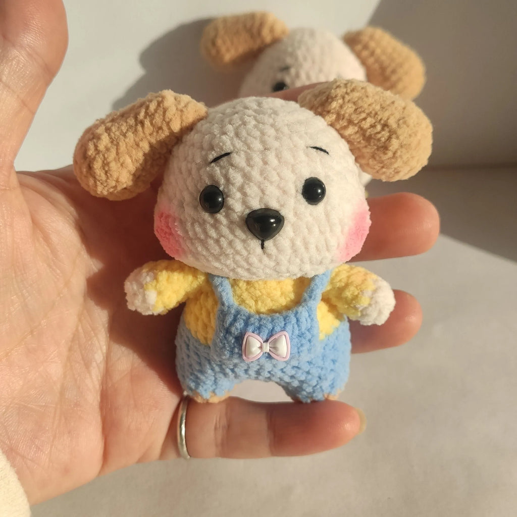 Finished zodiac dog pendant with embroidered wool surface and attached keychain