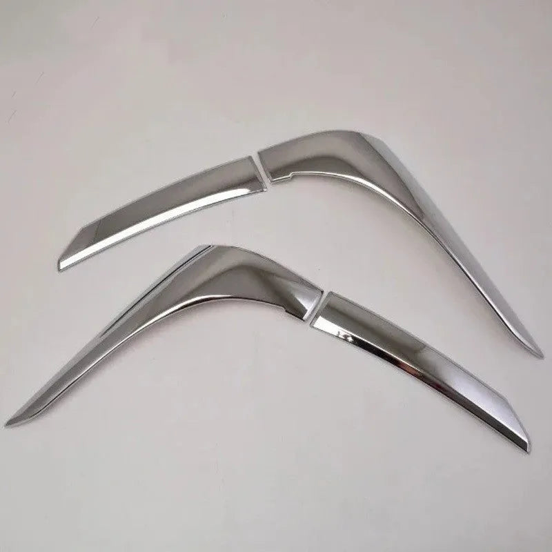 Silver ABS electroplated tail light eyebrow decorations for Mitsubishi Outlander vehicles