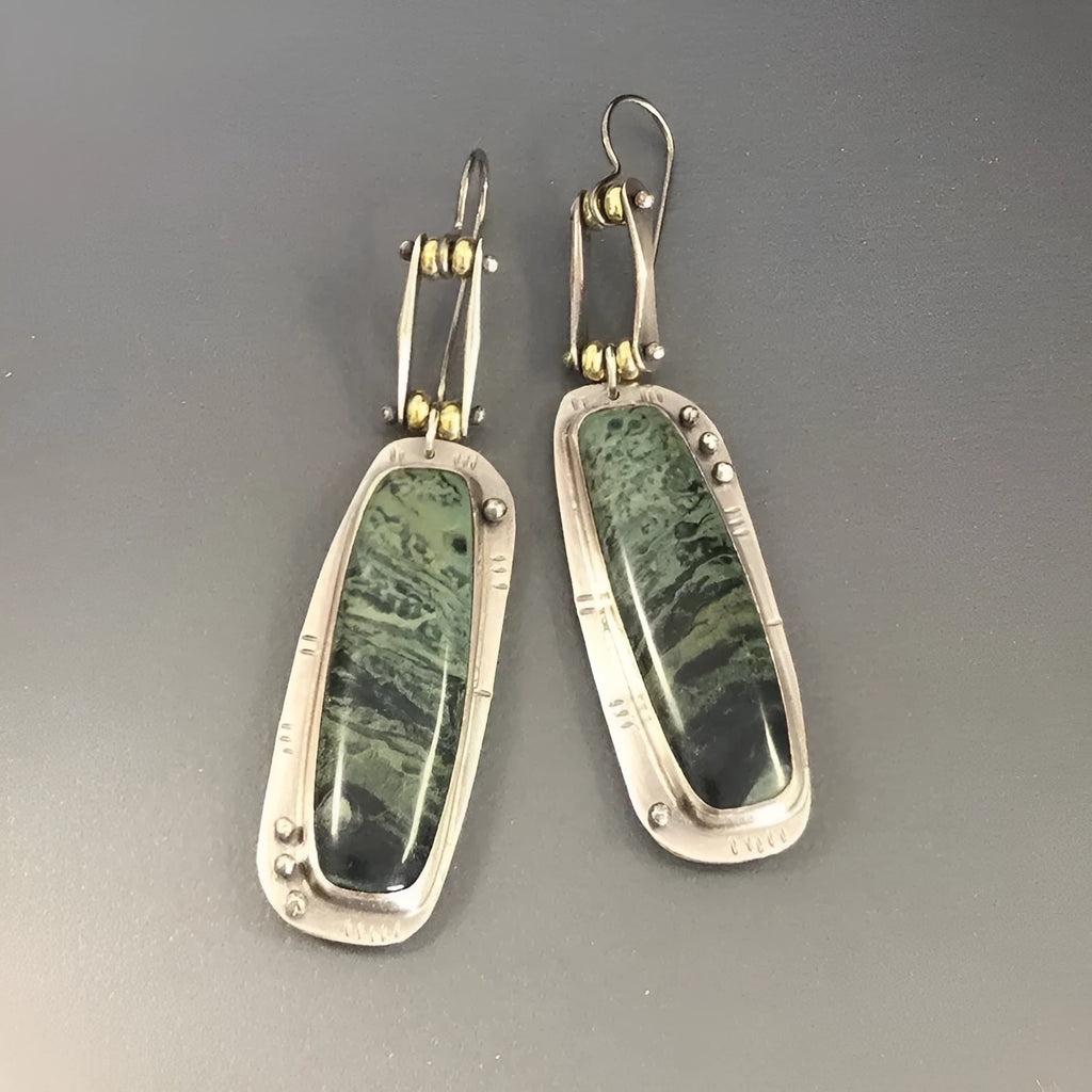 Two-tone marble pattern geometric drop earrings in alloy material