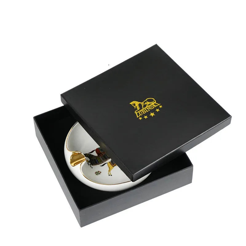 Bone ceramic cigar ashtray with manual gold drawing, 175 x 175mm, horse colour option