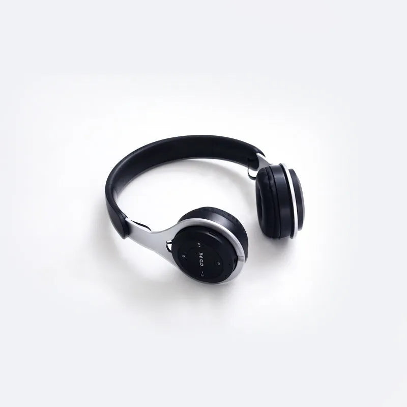 Binaural wireless headset in black with ear cups and adjustable headband, Bluetooth 5.0 stereo sound