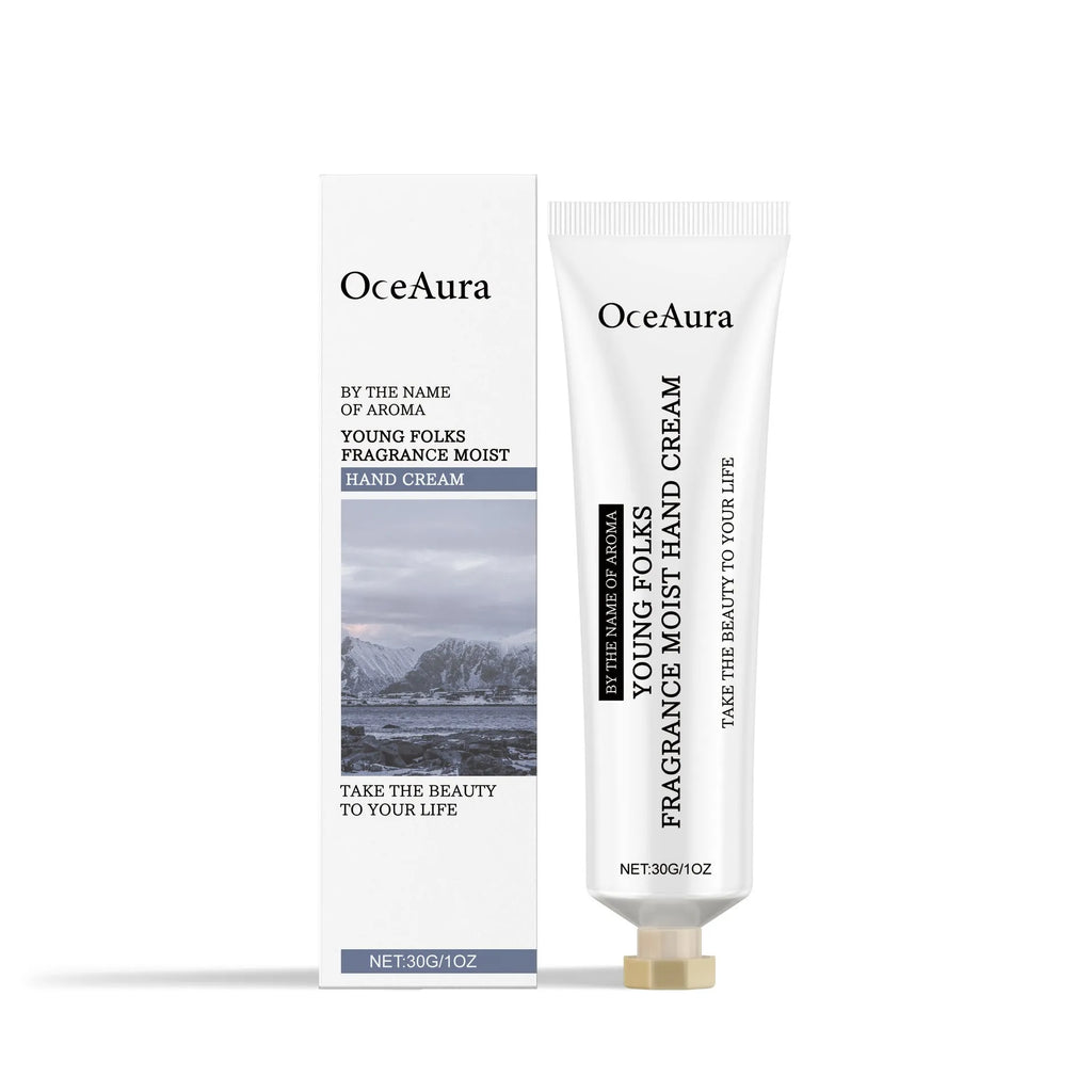 30g tube of moisturising hand cream containing glycerin and hyaluronic acid