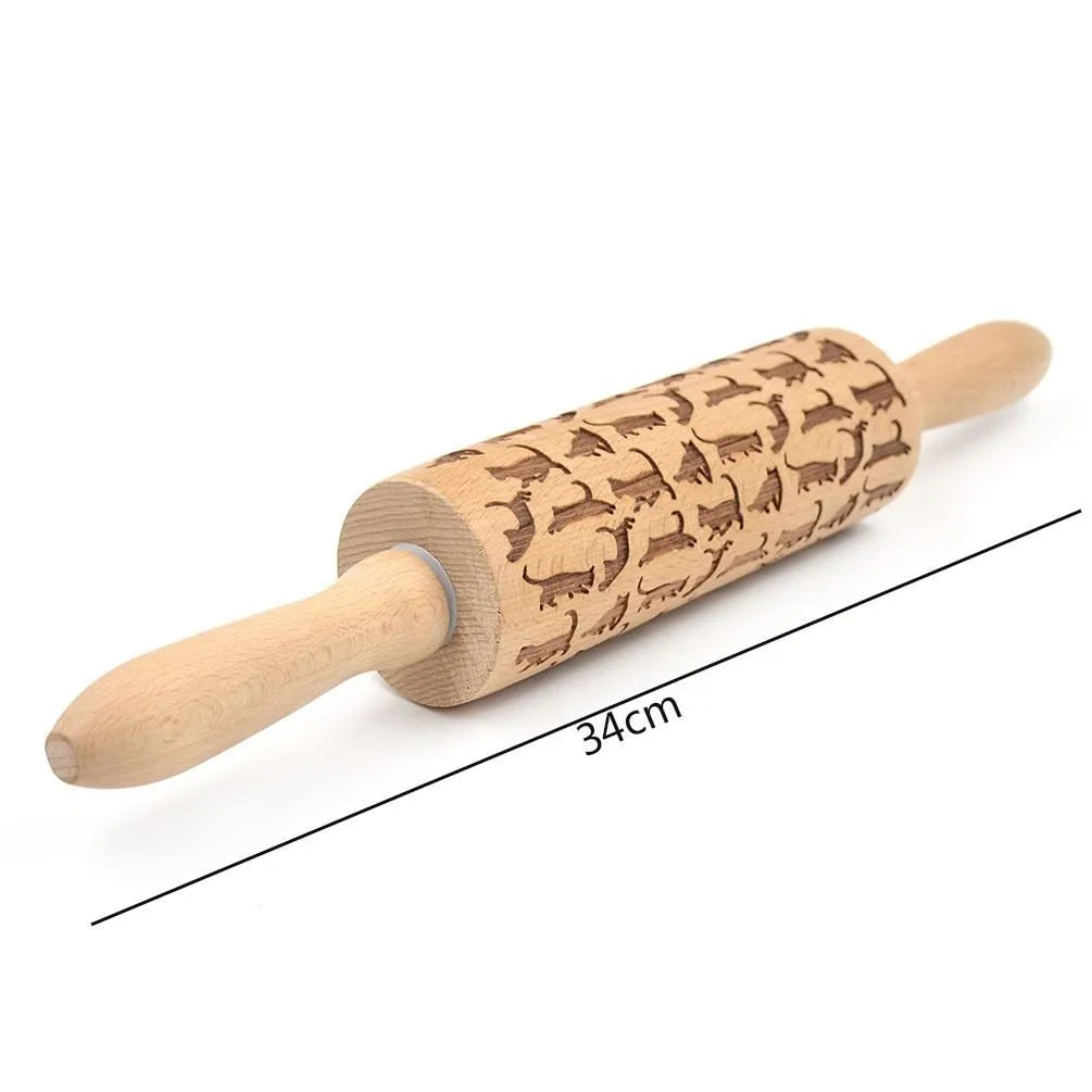 Wooden Christmas embossing rolling pin with snowflake and reindeer pattern, 45 x 5 x 5cm natural wood dough tool