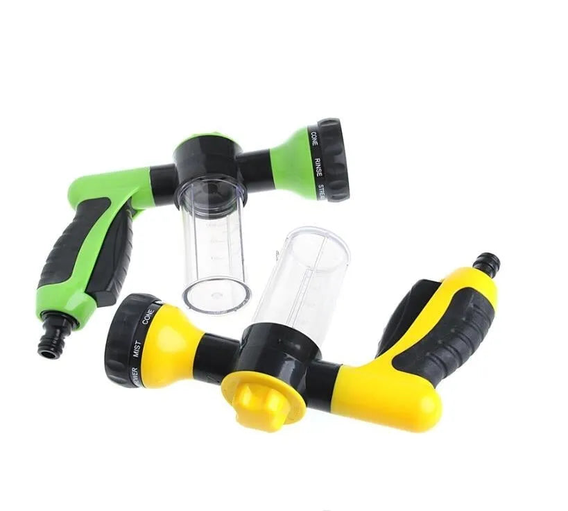 High pressure foam spray gun with eight spray patterns in green, yellow or black with water pipe