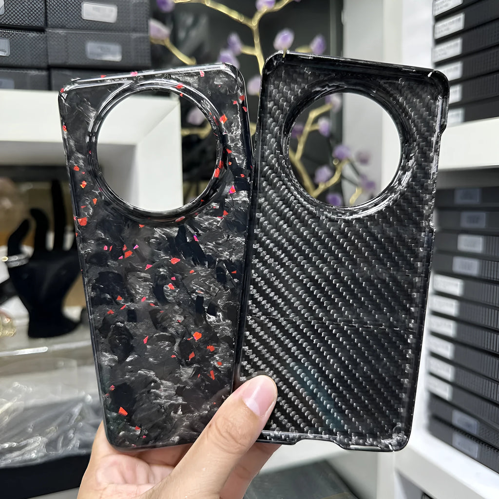 Carbon fibre phone shell for Huawei Mate60 Pro with forged pattern in black, heat dissipation hard case