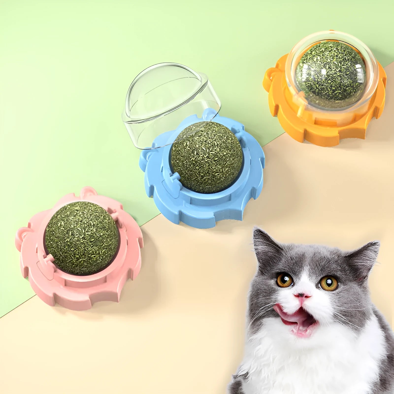 Lion-shaped cat toy in orange, pink or blue colours with textured molar surface for chewing