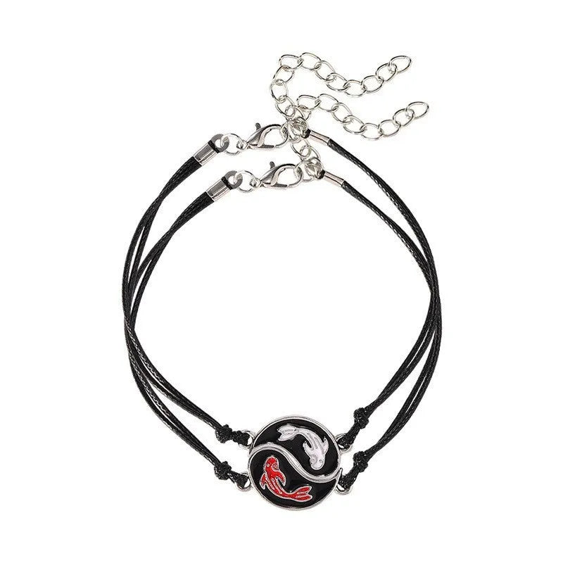 Geometric eight-diagram-shaped alloy bracelet with electroplated finish in unisex design