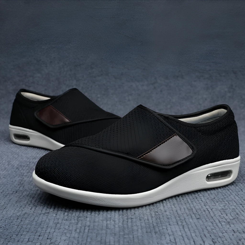 Beige leisure shoes with a velcro strap, textile and synthetic leather upper, and a rubber sole.
