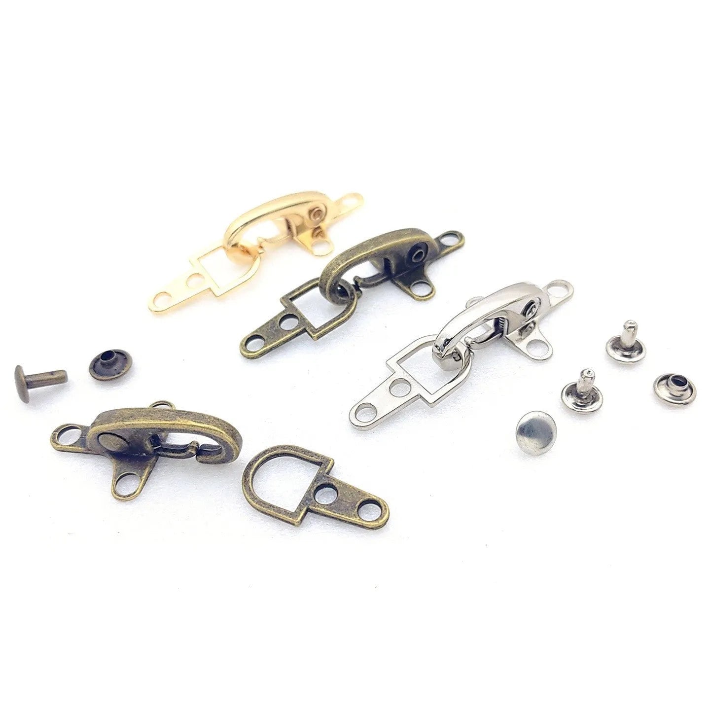 Zinc alloy aircraft buckle decoration measuring 5.85cm in bronze gold gun colour or silver finish