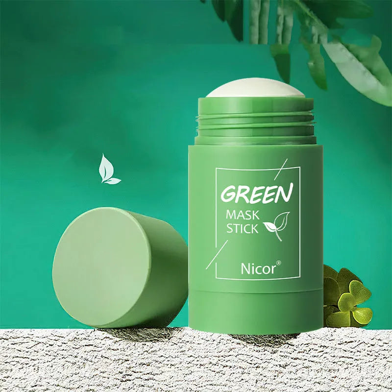Green tea cleansing clay mask stick in solid paste form with 40g content