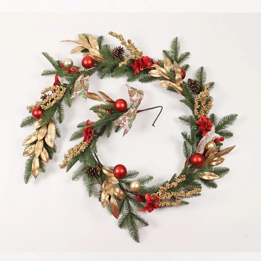 Plastic Christmas garland in American country style with optional lighting in four decorative variations