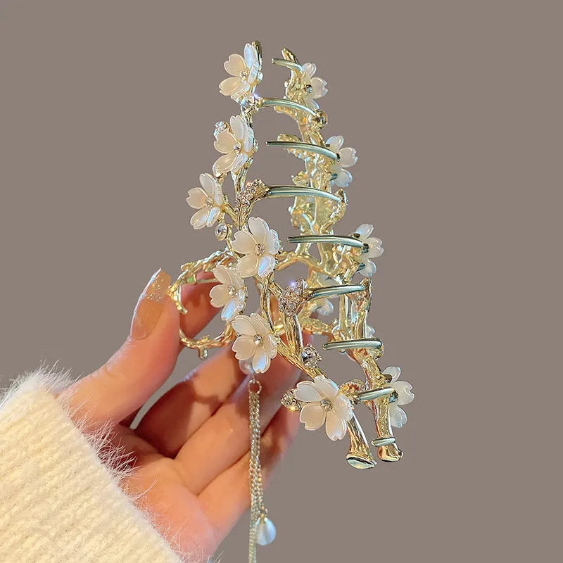 Large metal hair clip with pearl and diamond inlay, bell orchid tassel pendant, approximately 11.5cm length