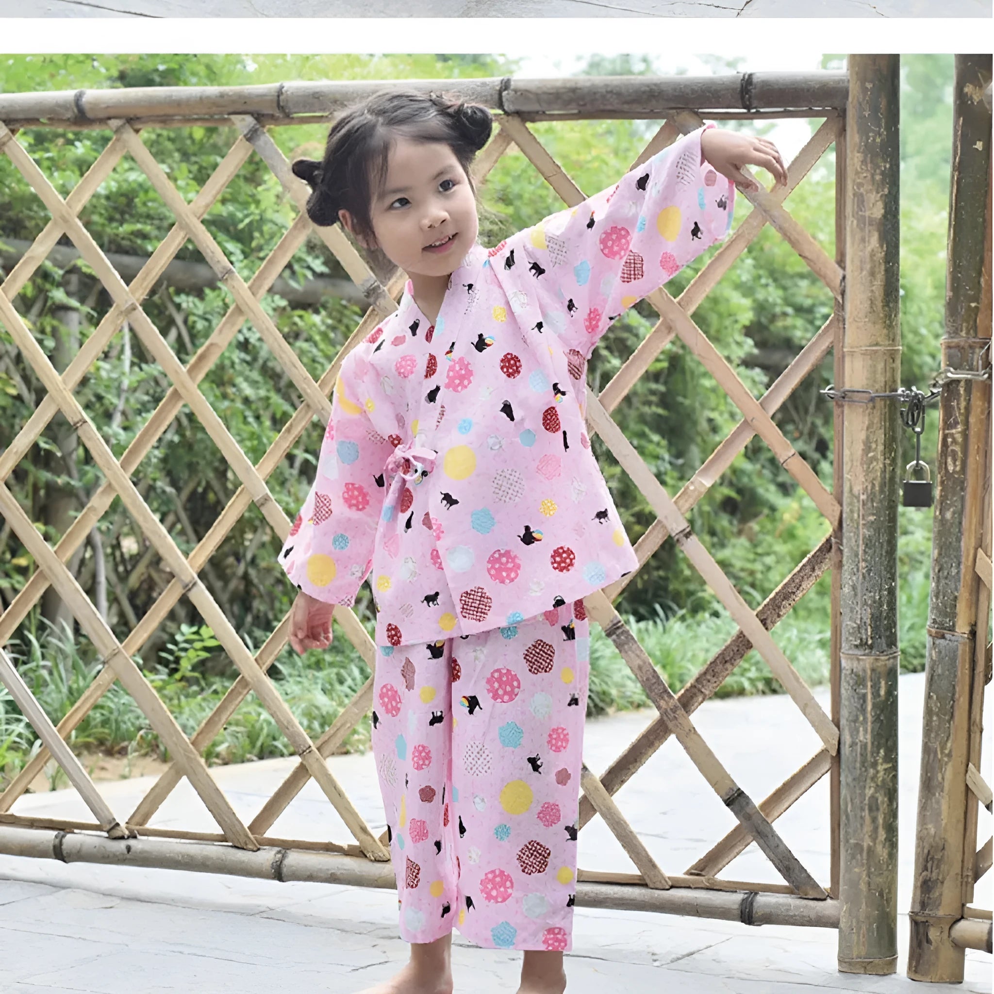 Girls' cartoon printed cotton pajamas suit in pink floral ball cat design with long sleeves, available in sizes 90-140cm