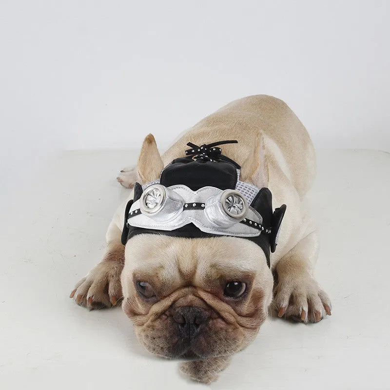 Free size pet pilot hat for cats and dogs in black leather or silver non-woven fabric with elastic band