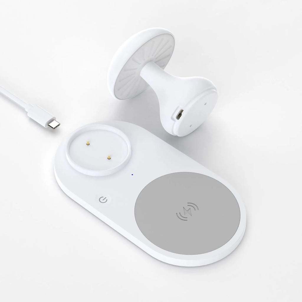 Multifunctional 10W fast wireless phone charger mushroom lamp in white ABS composite material on a desk