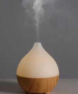 Wood grain finish USB aroma diffuser with 100ml water tank capacity