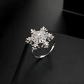 Rotating snowflake ring for women, copper with electroplated finish, adjustable opening, silver colour
