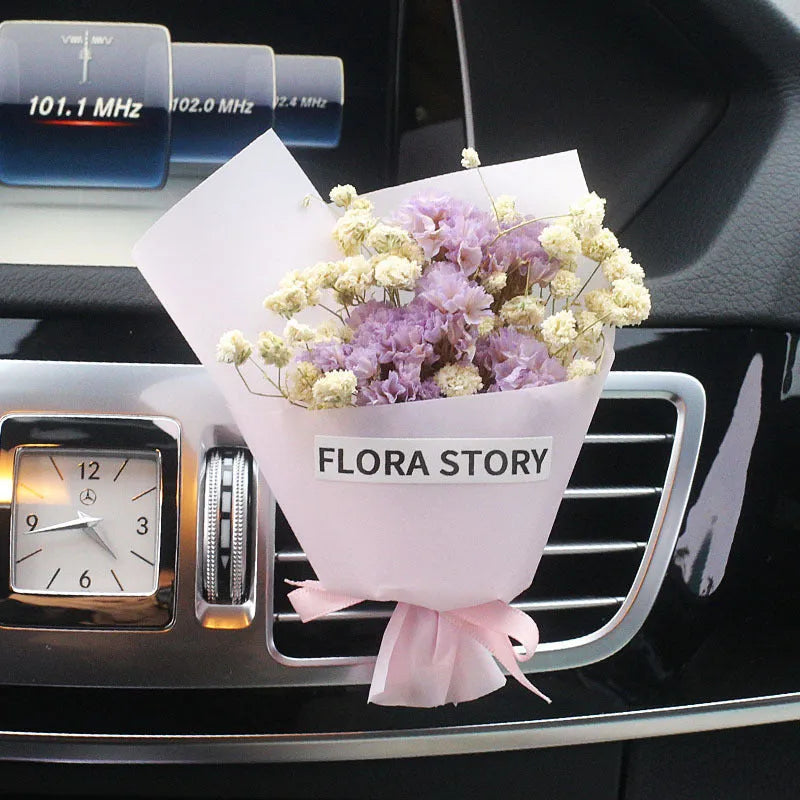 Dried flower bouquet and fragrance slices for car air outlet mounting