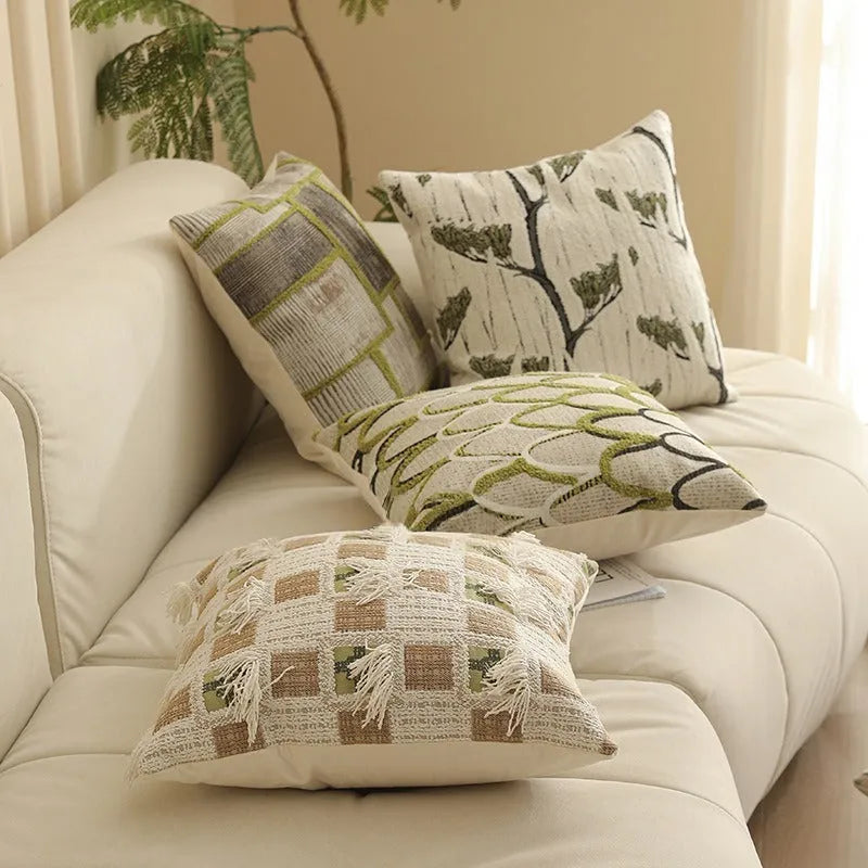 Nordic style jacquard cushion cover with retro floral pattern in 45x45cm size