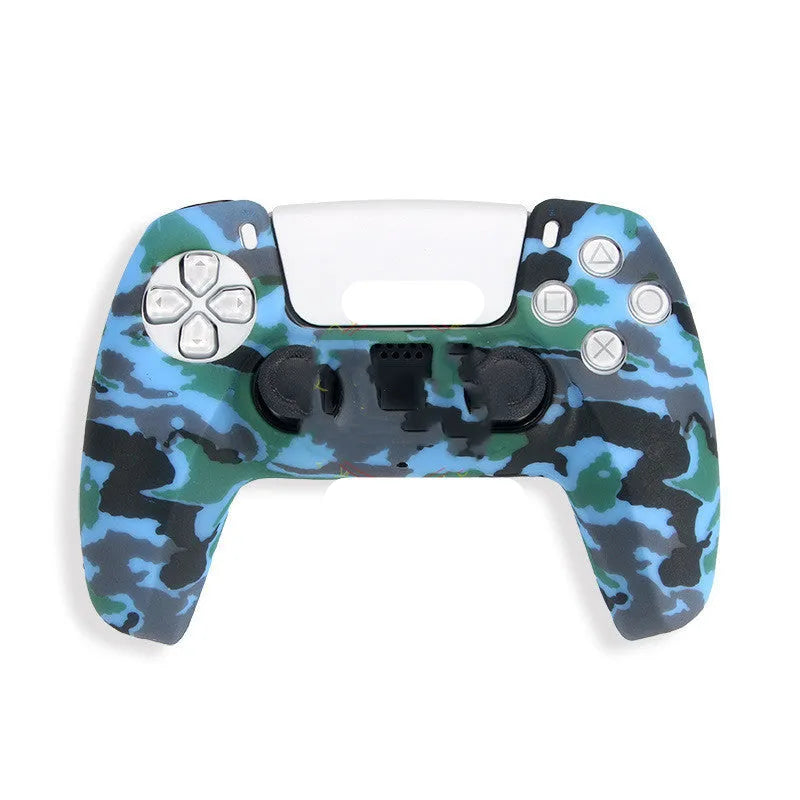 Camouflage patterned silicone protective case fitted on a PS5 DualSense controller