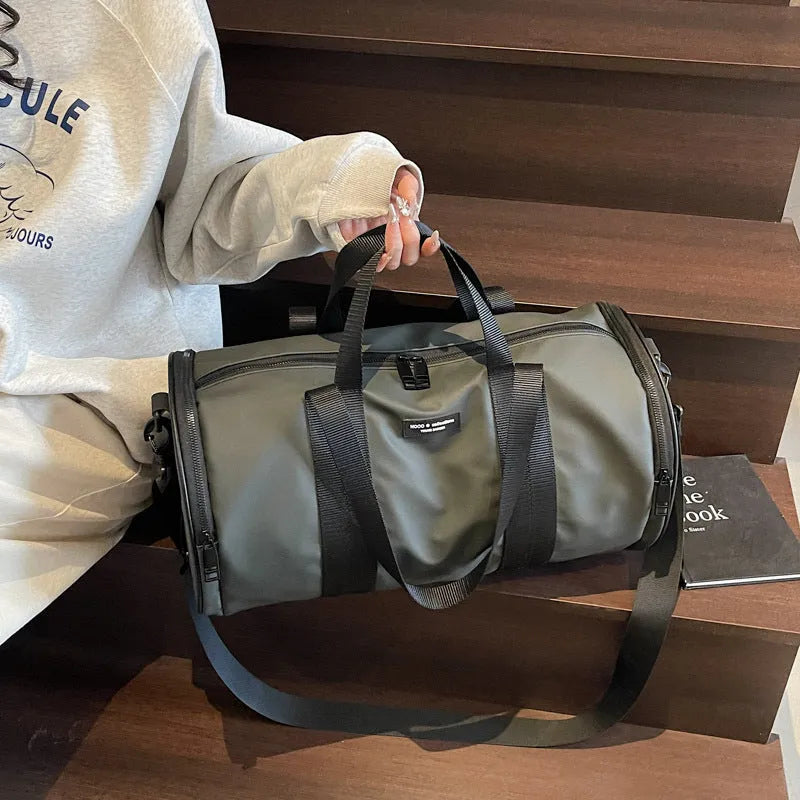 Waterproof Oxford cloth sports handbag in black, dark gold, or dark grey solid colours