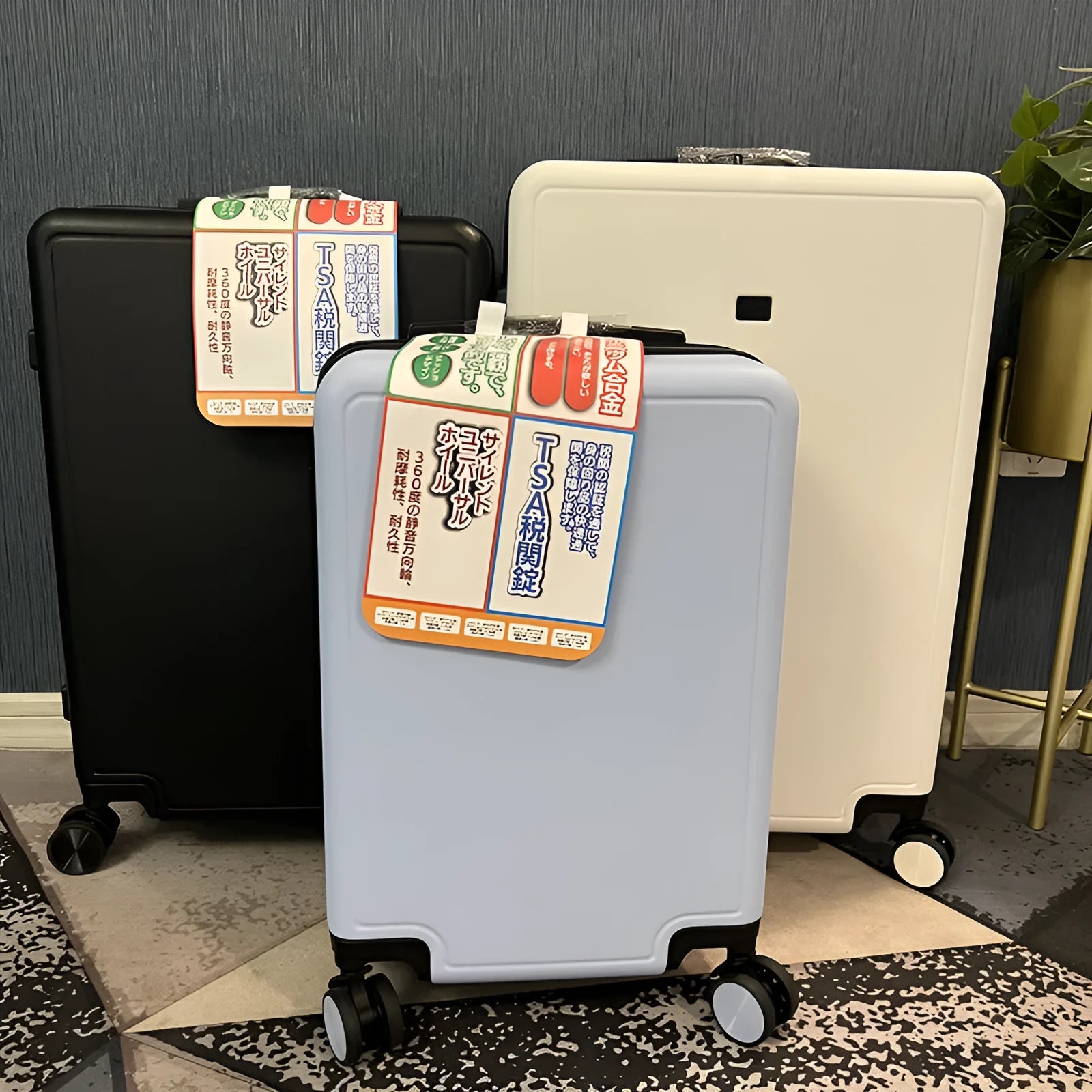Ultra-light mute wheel draw-bar luggage 20 inch ABS PC suitcase in black with transparent trunk protector