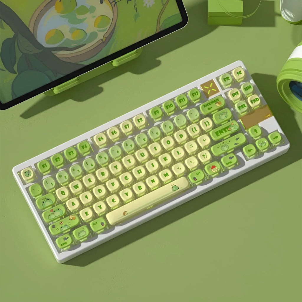 Spy Round Frog four-sided transparent pudding keycap set in OEM height with PBT+PC material and translucent characters