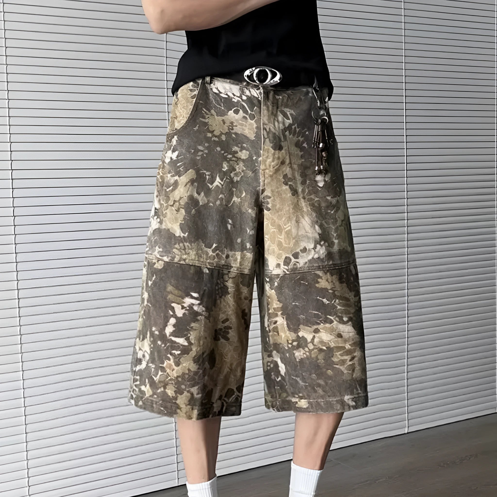 Yellow snake pattern camouflage cropped jeans in cotton denim fabric