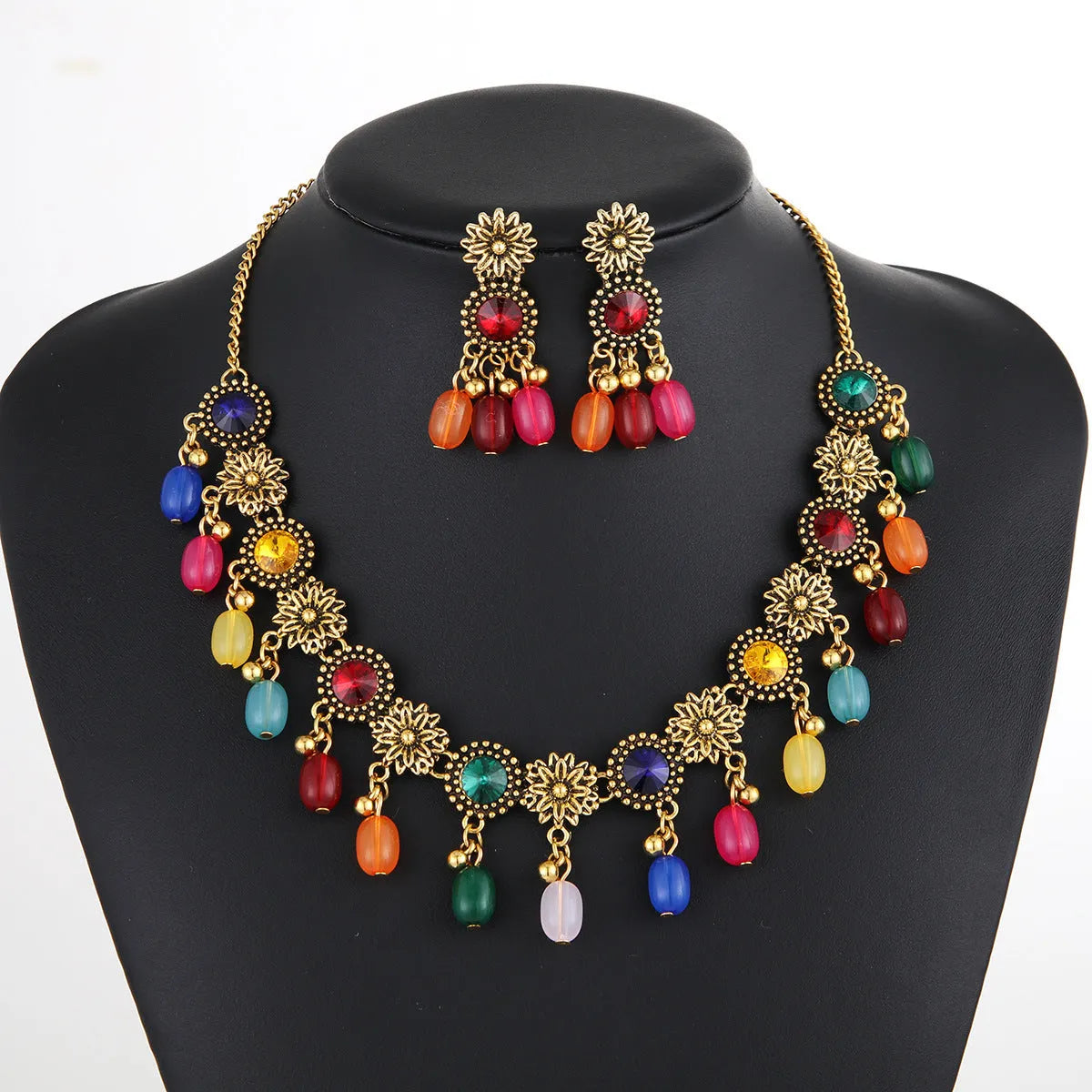 Bohemian jewellery set with ancient gold zinc alloy O-ring chain necklace and matching round earrings