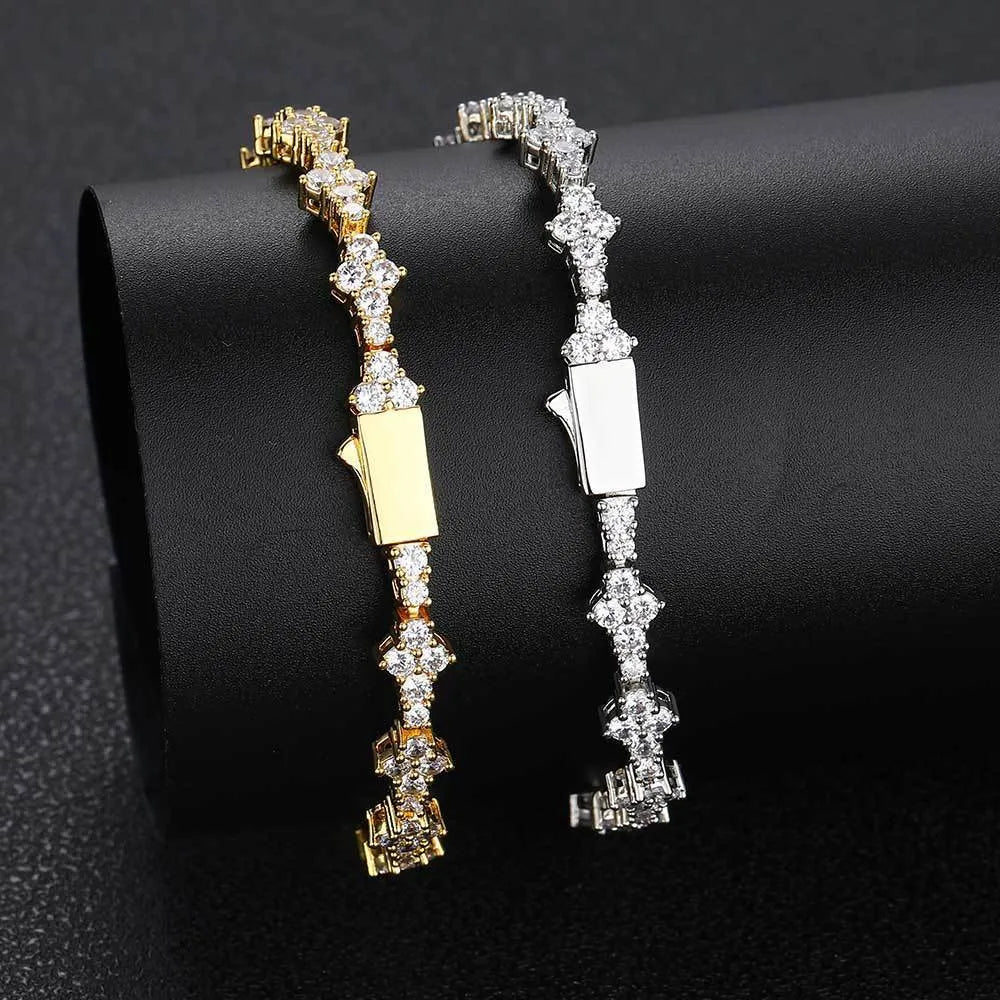 Copper spring fastener bracelet with inlaid zircon, gold finish, 6.5mm width, geometric chain design
