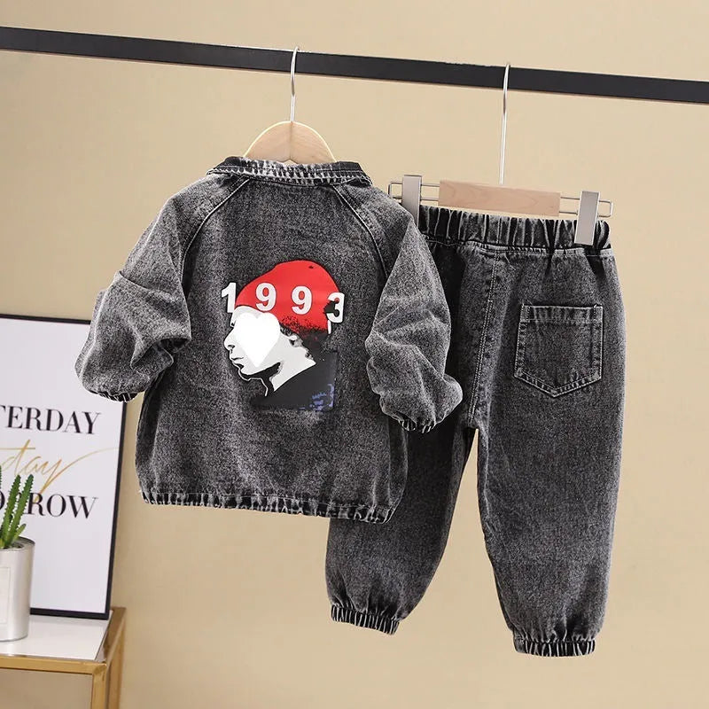 Boys' black denim two-piece suit set with long sleeves in Korean style