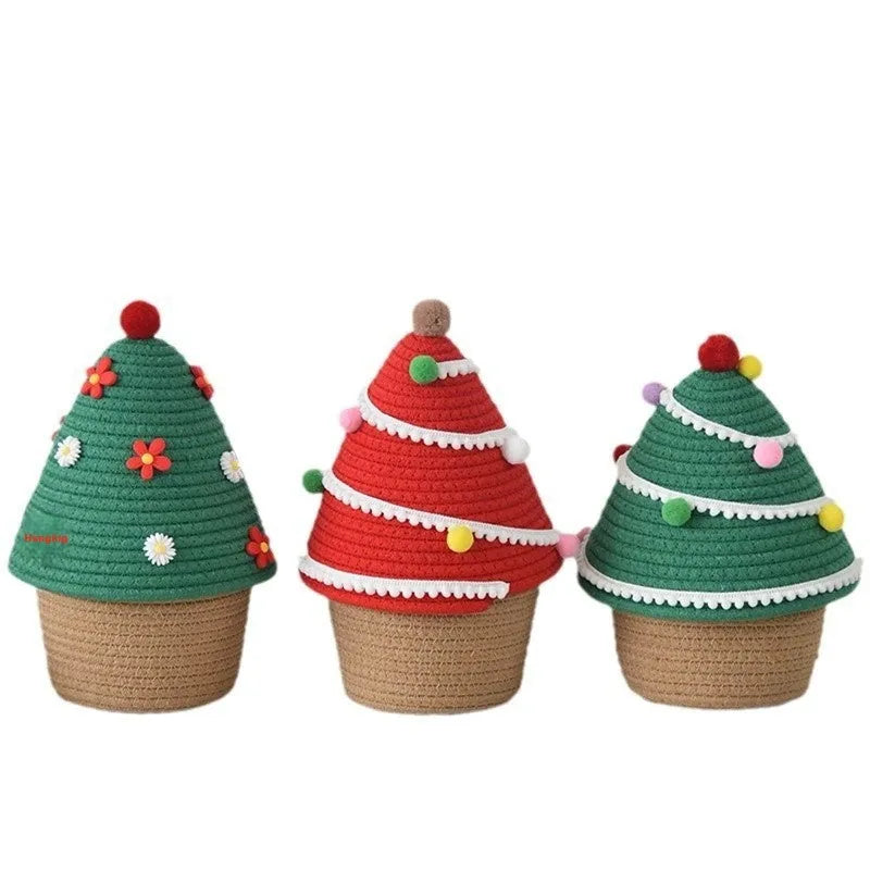 Christmas storage basket made of cotton thread with green and red festive colours for hallway organisation