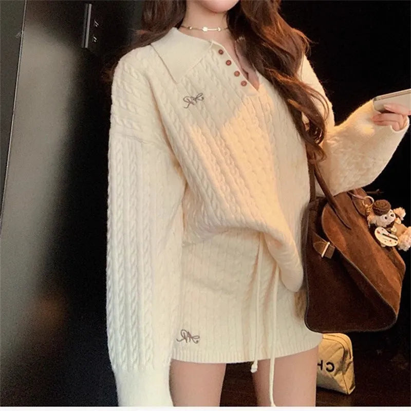 Korean-style academic twist knit skirt set in beige and blue colour blocking with long sleeve top and short skirt