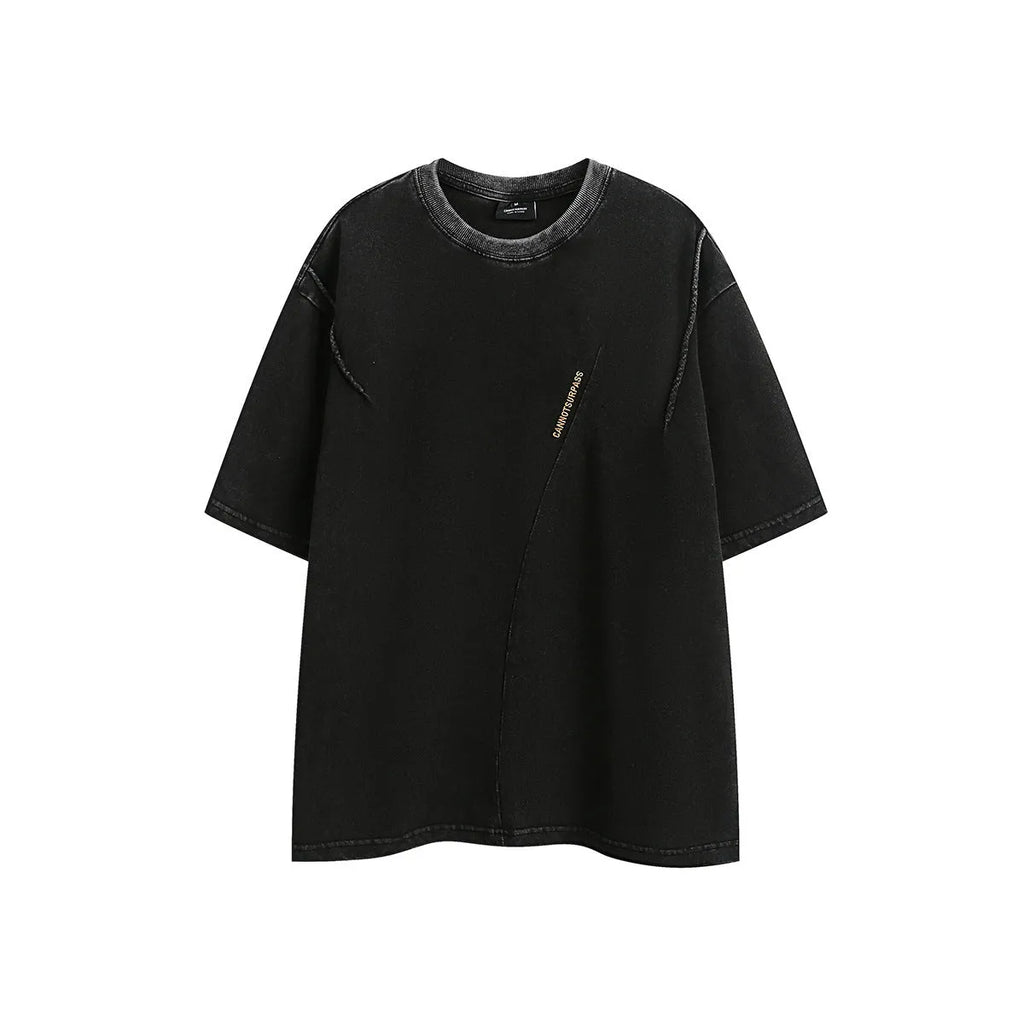 Retro loose fit short-sleeved t-shirt in black or purple with embroidered washed texture