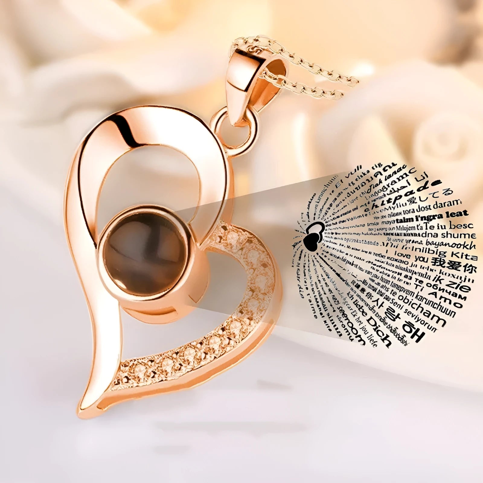 Rose gold copper heart-shaped projection necklace with O chain shows I Love You in 100 languages