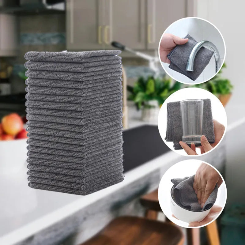Grey square microfiber kitchen cleaning cloth measuring 25x25cm