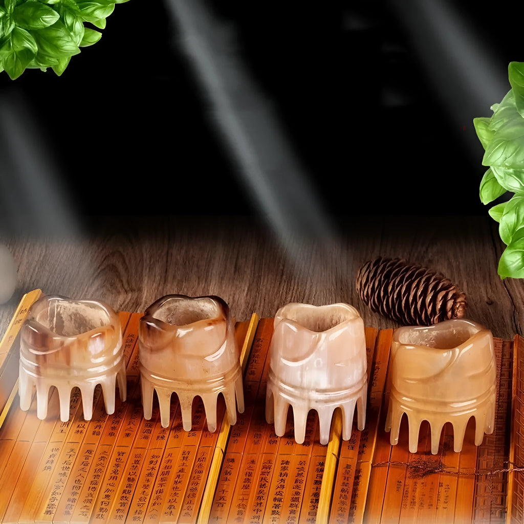 White buffalo horn head massage comb with traditional meridian therapy tooth patterns