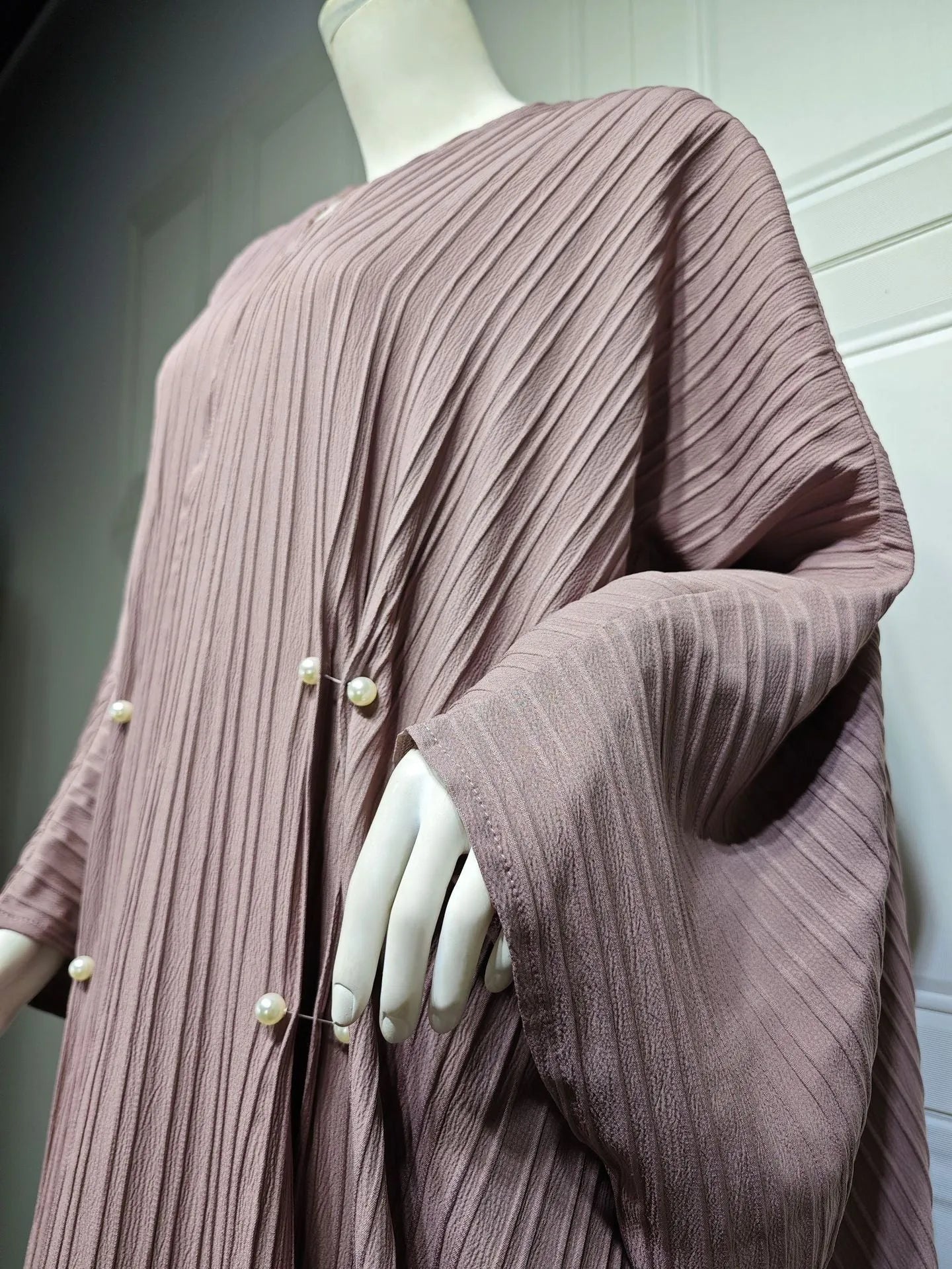 Turkish striped abaya cardigan robe in light coffee colour with batwing sleeves for Muslim women