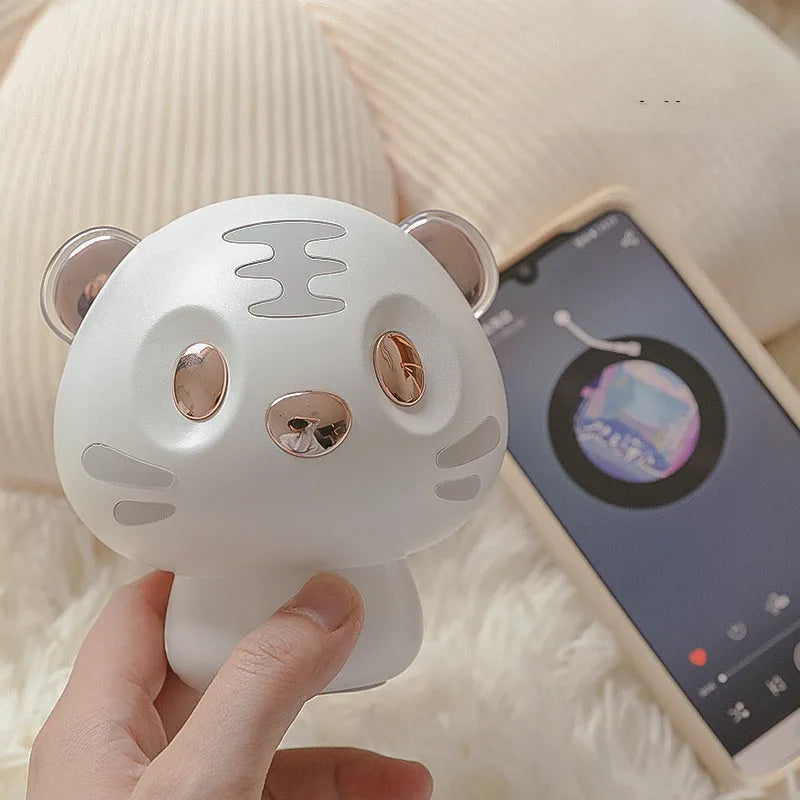 Creative Cartoon White Tiger Bluetooth Speaker with USB charging and portable design