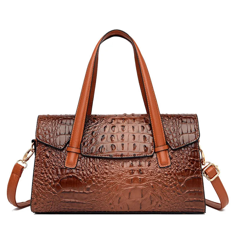 Square polyester messenger bag with adjustable shoulder strap in six colour options