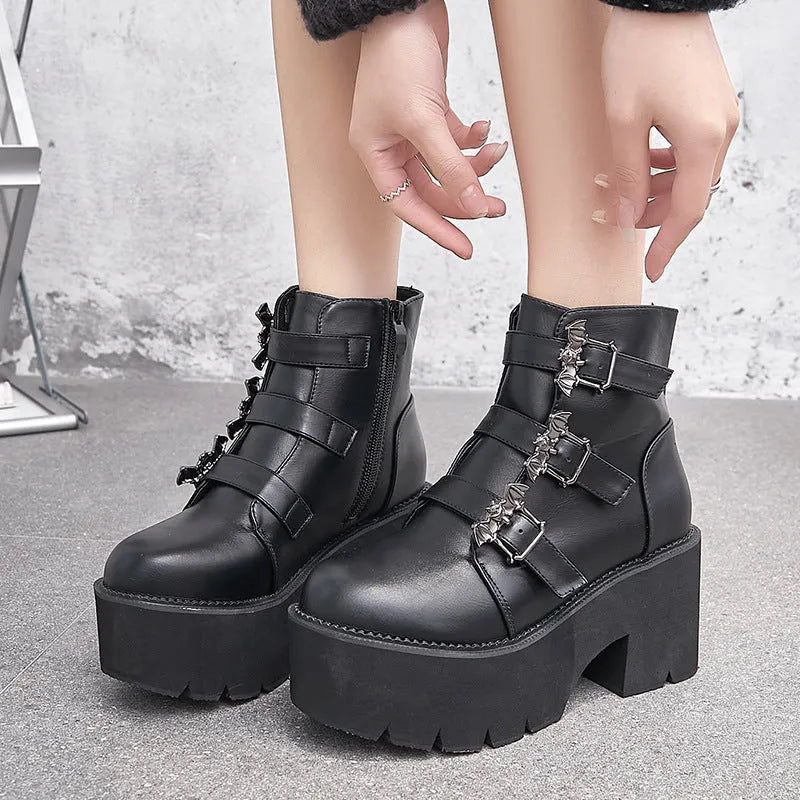 Black women's Harajuku punk-style Martin boots with a bat buckle and side zipper.