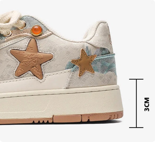 High-end platform sneakers with star pattern for couples in pink, lace-up closure, fabric upper