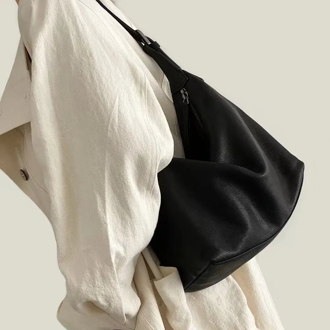 Black full-grain cowhide women's single shoulder bag, vertical rectangular, 34x27.5x12.5cm, matte finish
