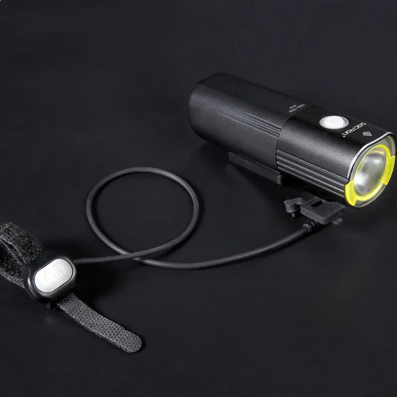 Waterproof bicycle headlight 1600 lumens with power bank, aluminium body, USB rechargeable, handlebar mount